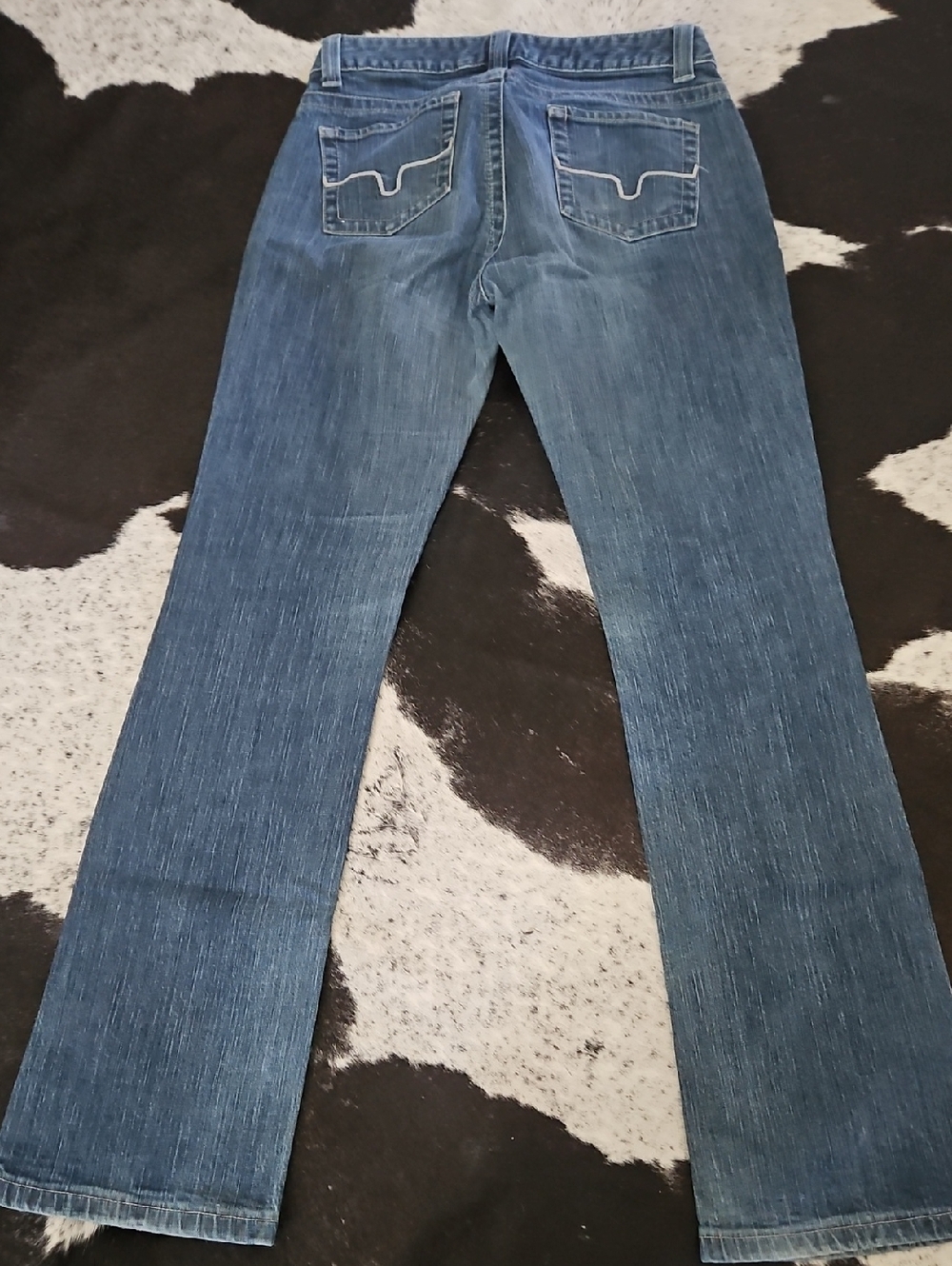 Kimes Ranch Jolene Jeans - Picture 2 of 13
